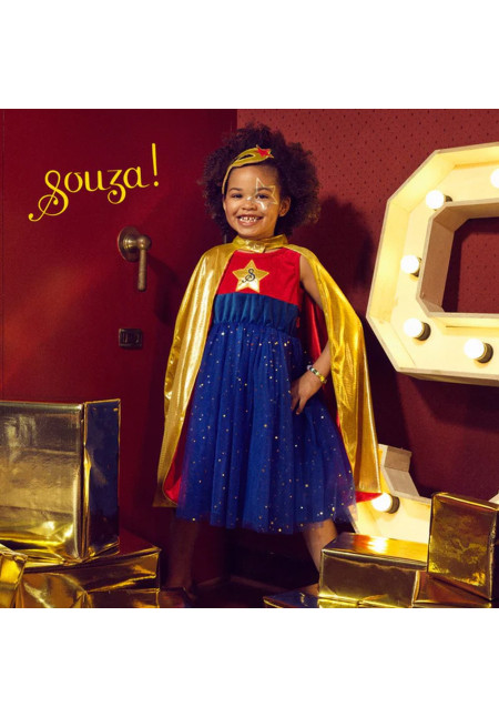 Niña superhéroe SOUZA