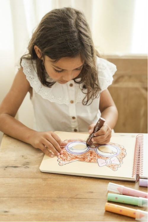 Libro recorta y pinta máscaras LITTLE DUTCH 